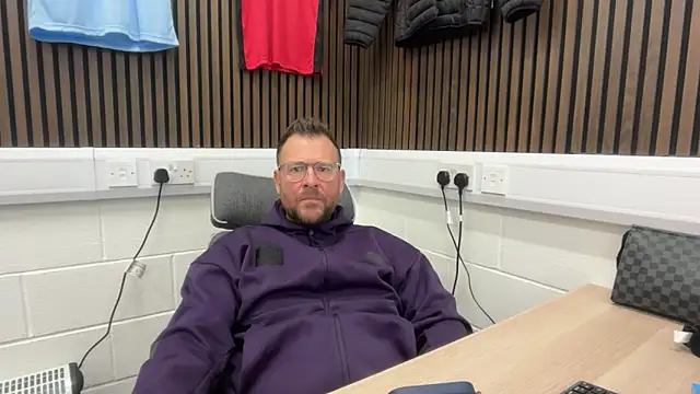 Snapshot of bilf1978 chatting on 02/12/26, 07:36 bilf1978 online show from 02/12/26, 07:36