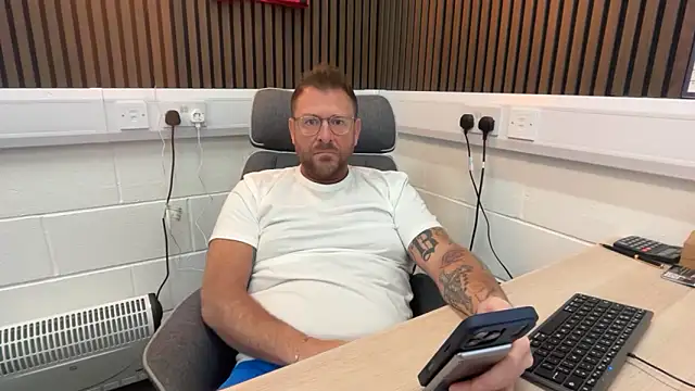 bilf1978 online show from 03/19/26, 09:24