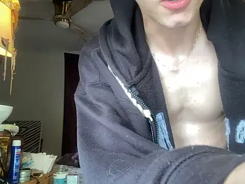 XanderOzzz online show from 10/17/25, 06:10