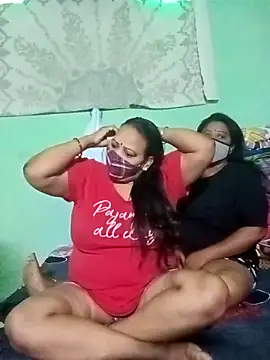 LoveOnStream online show from 11/29/25, 02:58