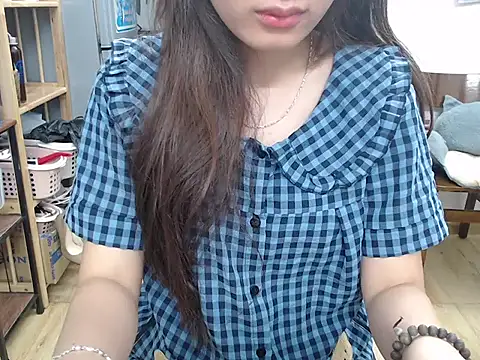 Snapshot of Lamoon_2k chatting on 06/01/26, 01:35 Lamoon 2k online show from 06/01/26, 01:35