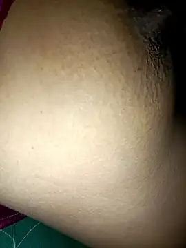 hot manishacpl online show from 06/03/26, 10:48