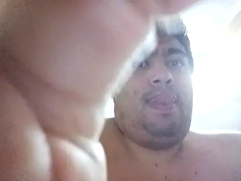 Snapshot of Martigato3 chatting on 10/19/25, 11:05 Martigato3 online show from 10/19/25, 11:05