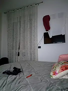 Snapshot of amalia202555 chatting on 11/09/25, 08:07 amalia202555 online show from 11/09/25, 08:07