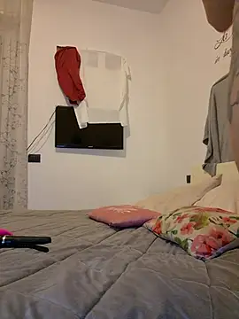 Snapshot of amalia202555 chatting on 11/21/25, 12:59 amalia202555 online show from 11/21/25, 12:59