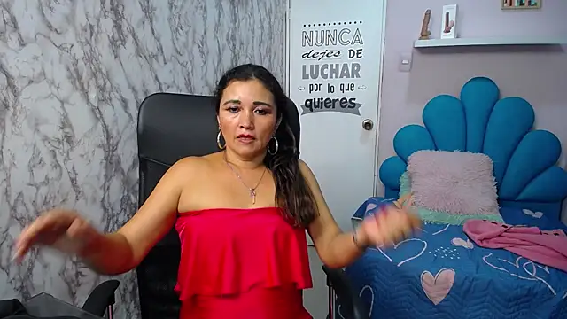 noelia milf19 online show from 10/12/25, 08:46