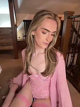 Snapshot of Dorinda_23X chatting on 10/28/25, 01:03 Dorinda 23X online show from 10/28/25, 01:03