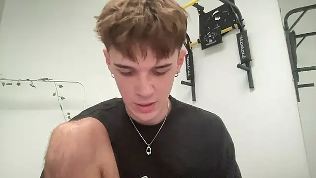 Milk Guy online show from 11/06/25, 01:01