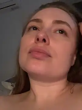 DeniMilkyyyyy online show from 11/11/25, 05:35