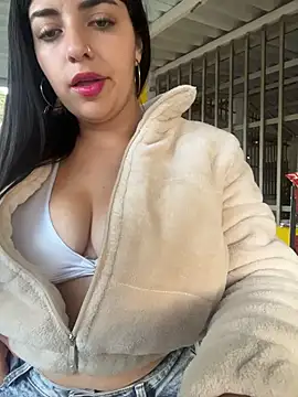 Isaa-Sweet online show from 12/01/25, 11:04