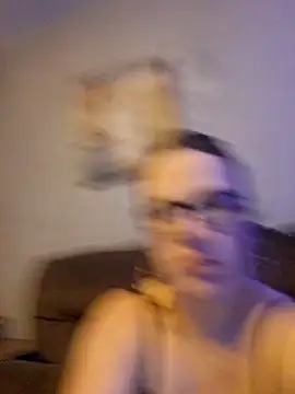 queenpeaches121 online show from 03/12/26, 11:11