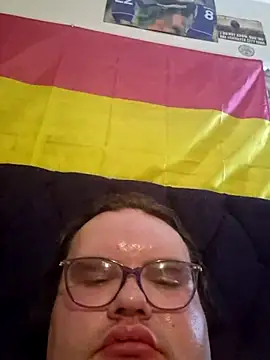 Fxckc4rl3yellis99 online show from 06/22/26, 01:29
