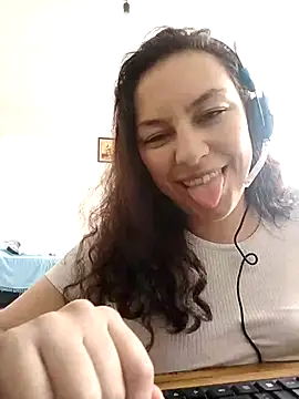 AlanaDesire online show from 09/13/25, 03:56