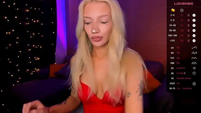 AnyaTaylor  online show from 03/01/26, 08:16