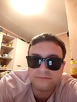 Ivandovxxxl 1010 online show from 10/11/25, 01:42