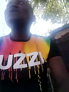 Snapshot of shebeshid chatting on 10/10/25, 10:25 shebeshid online show from 10/10/25, 10:25