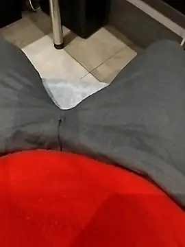 Snapshot of shebeshid chatting on 02/10/26, 11:42 shebeshid online show from 02/10/26, 11:42