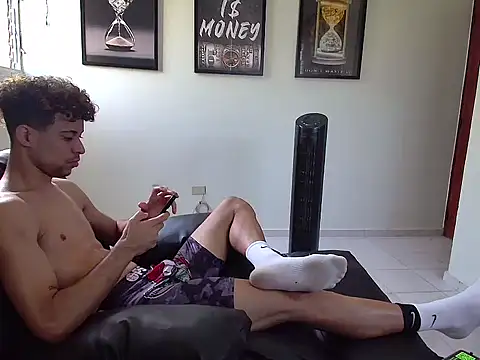 Dollarhot30 online show from 03/19/26, 01:26