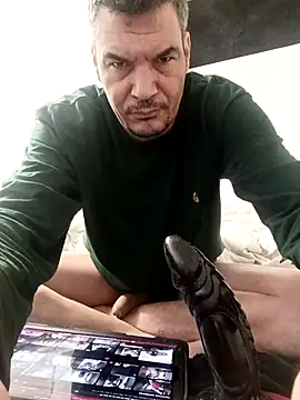 twitshe online show from 11/25/25, 02:50