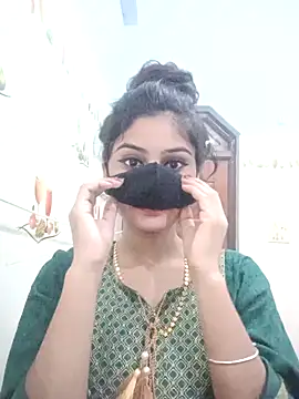 Hot-Soniya733 online show from 11/16/25, 12:00