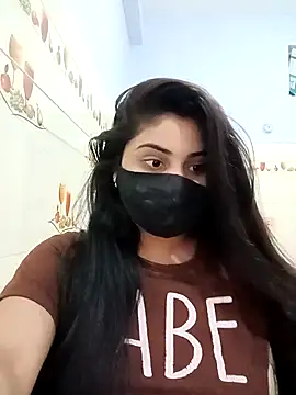 Snapshot of Hot-Soniya733 chatting on 03/22/26, 10:18 Hot-Soniya733 online show from 03/22/26, 10:18