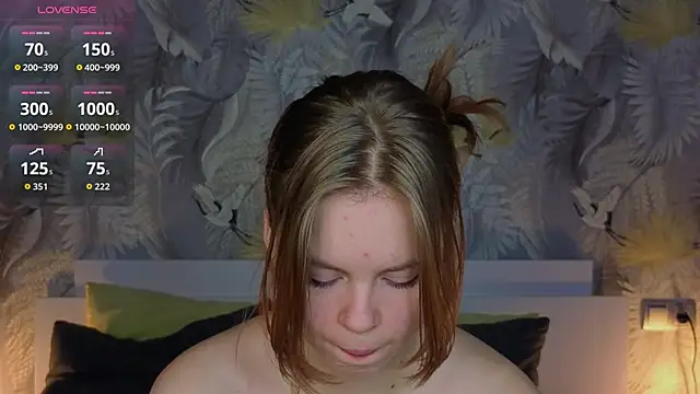 JulietteRain online show from 10/25/25, 04:46