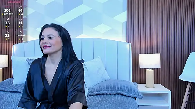 Mommy Naughty online show from 10/06/25, 10:56