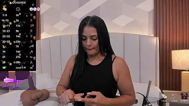 Mommy Naughty online show from 05/28/26, 10:45
