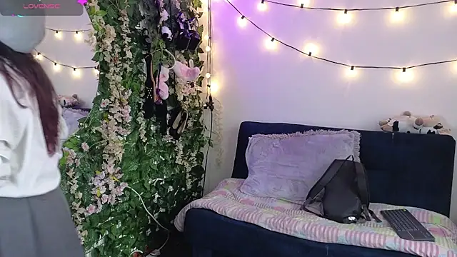 MiaVelvetDoll online show from 01/14/26, 02:01