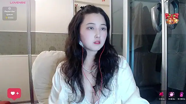 xx9938 online show from 10/30/25, 01:23