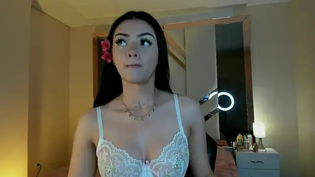 EmmaStonns online show from 11/10/25, 02:05