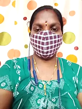 Snapshot of Tamil_Abinaya chatting on 05/13/26, 05:21 Tamil Abinaya online show from 05/13/26, 05:21