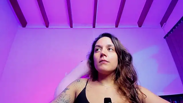 Sophia House  online show from 11/17/25, 11:10