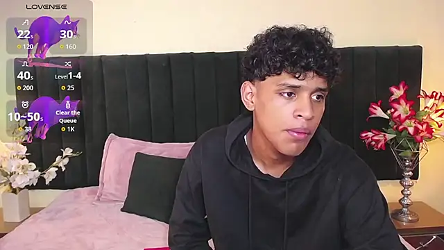 jhos padill online show from 10/27/25, 01:15