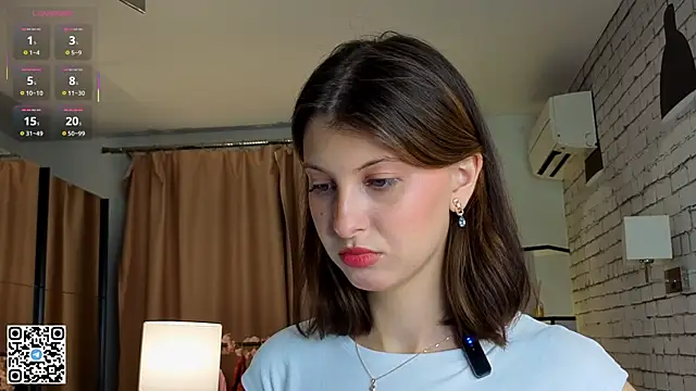 Snapshot of LorinaMaffitt chatting on 09/24/25, 06:33 LorinaMaffitt online show from 09/24/25, 06:33