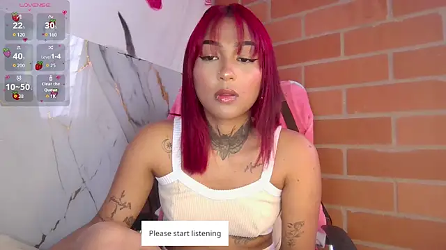 Snapshot of kitty_moon1 chatting on 09/16/25, 07:26 kitty moon1 online show from 09/16/25, 07:26