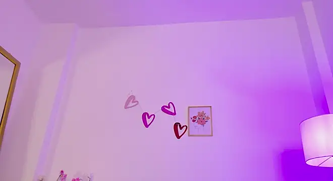 valentina king18 online show from 04/18/26, 03:10