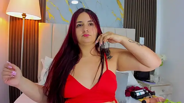 Victoria Guzman online show from 04/07/26, 05:13