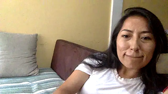 Snapshot of AlbyberCH chatting on 03/27/26, 06:51 AlbyberCH online show from 03/27/26, 06:51