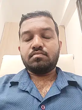 Snapshot of VJ17 chatting on 09/12/25, 05:29 VJ17 online show from 09/12/25, 05:29