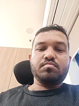 VJ17 online show from 04/11/26, 10:30