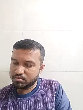 VJ17 online show from 04/12/26, 06:18