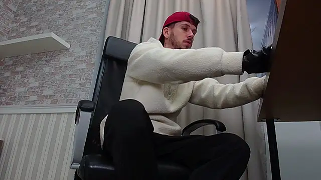 JonahShaw online show from 10/15/25, 04:23