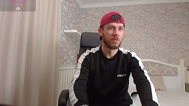 JonahShaw online show from 04/20/26, 04:04