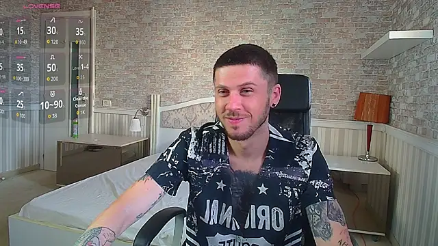JonahShaw online show from 07/05/26, 04:19