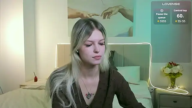 Lisa Blossom online show from 09/17/25, 06:04