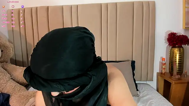 najwa   online show from 04/25/26, 04:15