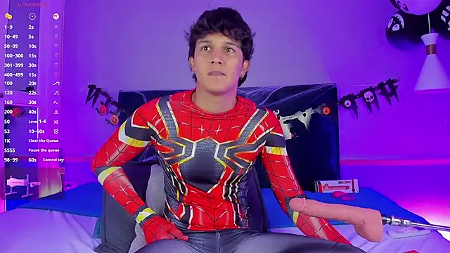 Leo Savage  online show from 10/27/25, 04:05