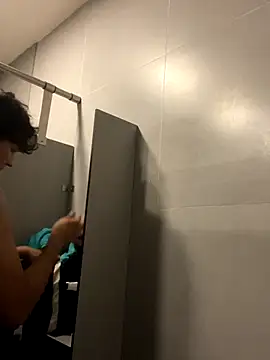 Leo Savage  online show from 12/22/25, 11:24