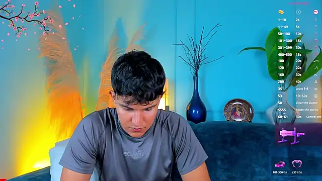 Leo Savage  online show from 04/19/26, 04:45